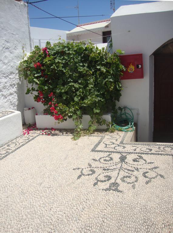 Sarris Studios & Apartments Lindos  Luaran gambar