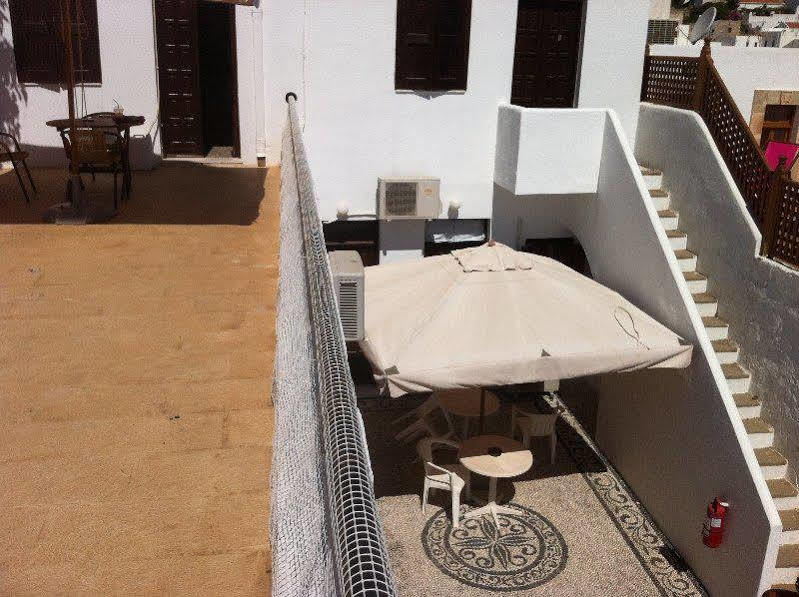 Sarris Studios & Apartments Lindos  Luaran gambar